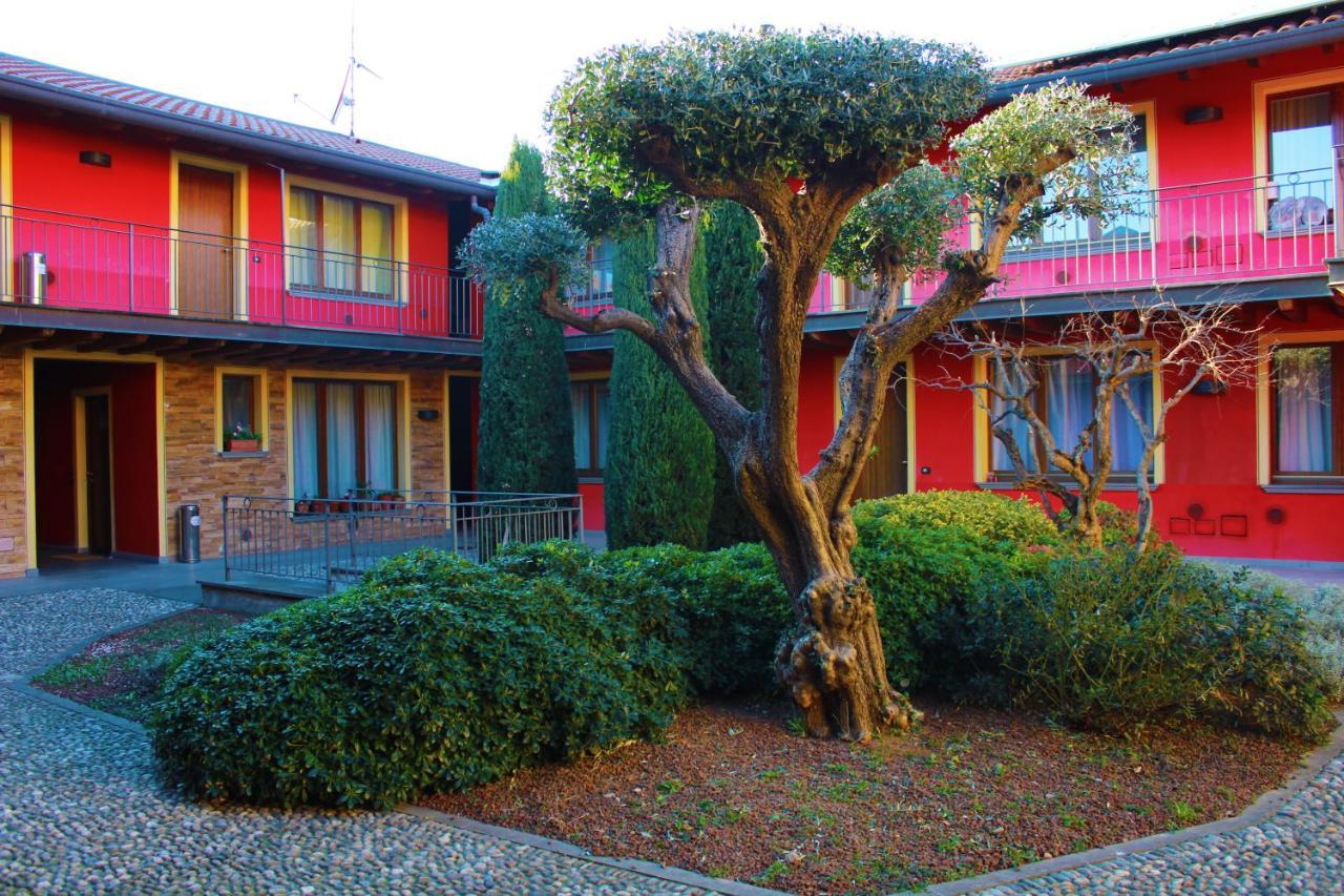 Bergamo Easy Airport Sleep&Fly Parking Apartment Exterior photo